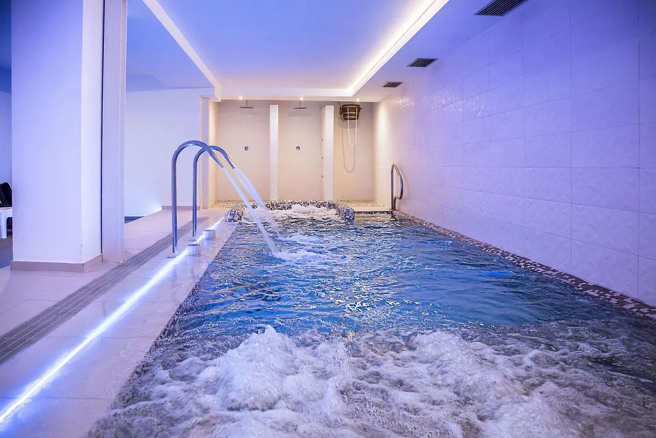 Hotel Europa Splash & Spa Malgrat de Mar 4*,  Hiszpania